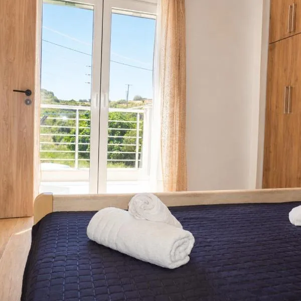 Karies House – hotel w mieście Kefalos