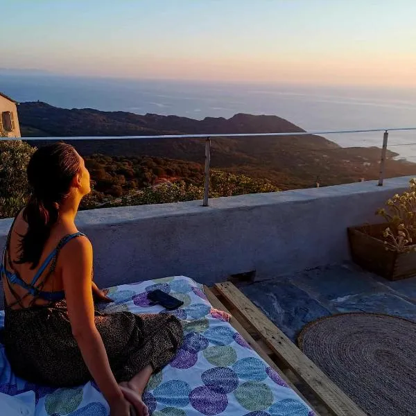Chambre des rêves, vue exceptionnelle sur terrasse privée,la Casamatta, hotel v destinaci Centuri