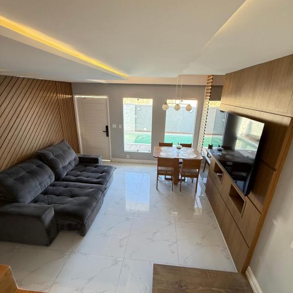 Casa com piscina em Araruama