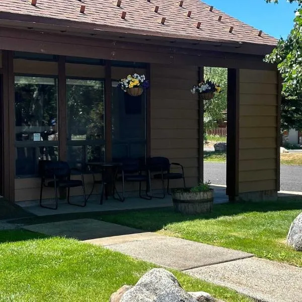 Inn The Rough 3 BR Coming Soon NEW Davis Condo, hotel em McCall