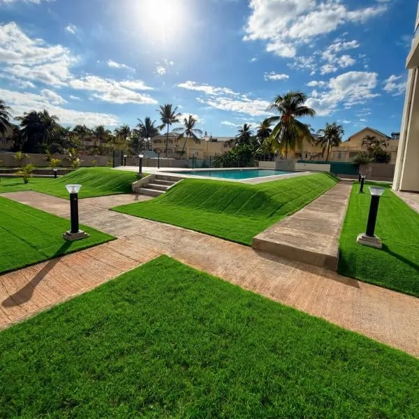 Waterlily GroundFloor 3bedroom Apartment C1, hotel i Flic en Flac