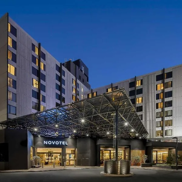 Novotel Sydney International Airport - photo 2