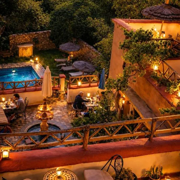 Riad Des Vieilles Charrues, готель у місті Боумалн