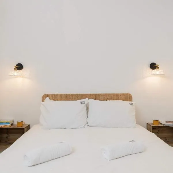 Carmelmarket Luxury One Bedroom Apt By Localz, hotel a Tel Aviv