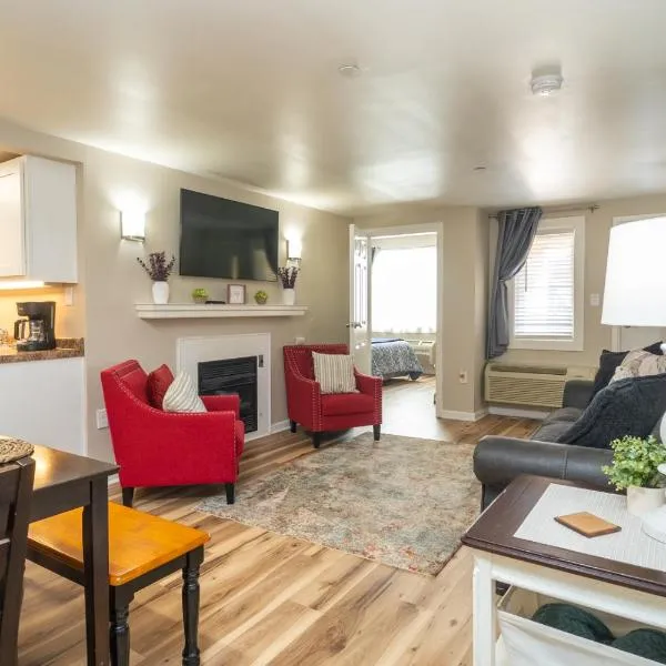 Beautiful Cozy Condo within walking distance to downtown Gatlinburg, hotel sa Gatlinburg