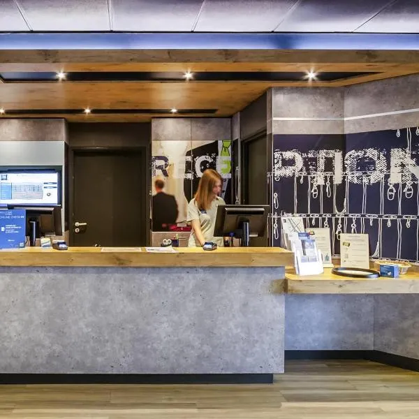 ibis Budget Courbevoie Paris La Défense, hotel a Courbevoie