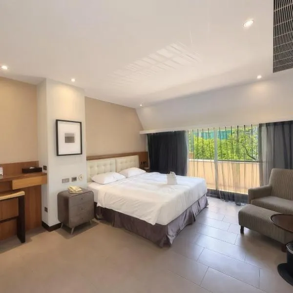3 Door Hotel, Hotel in Tainan