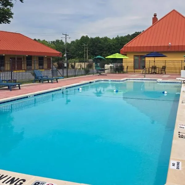 Econo Lodge Pocomoke City Hwy 13، فندق في بوكوموك سيتي