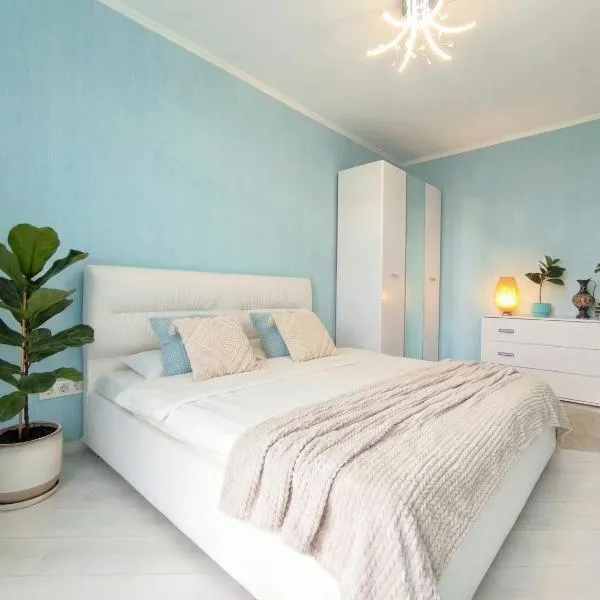 Comfort Town Cozy Apartment Self Check-in, hotel i Kyiv