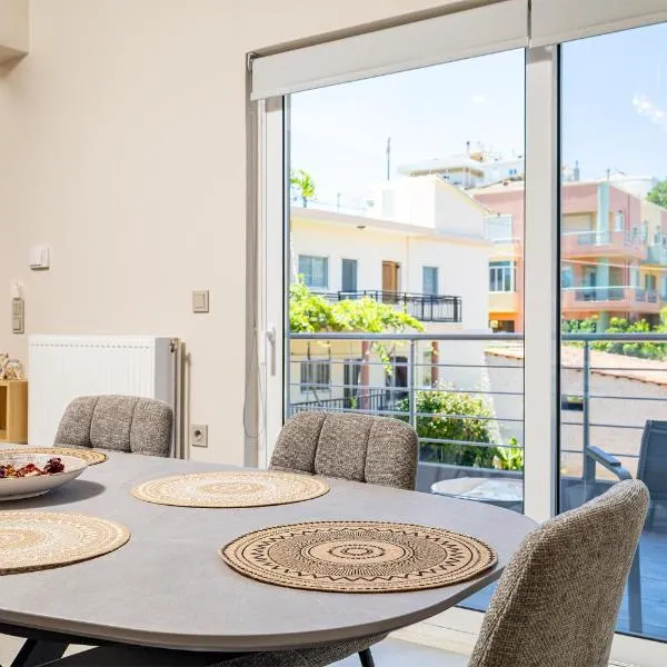 Oikia Azilakas 3 Bedroom House with Parking, viešbutis Chanijoje
