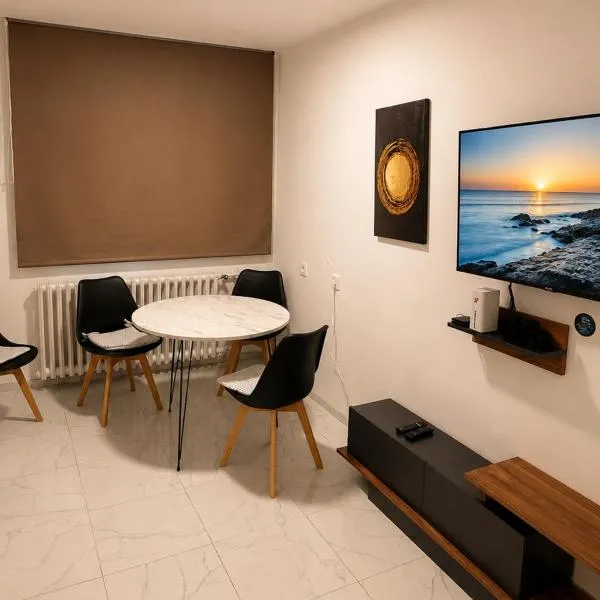 Apartman City 2 With 2 Bedrooms、ネゴティンのホテル