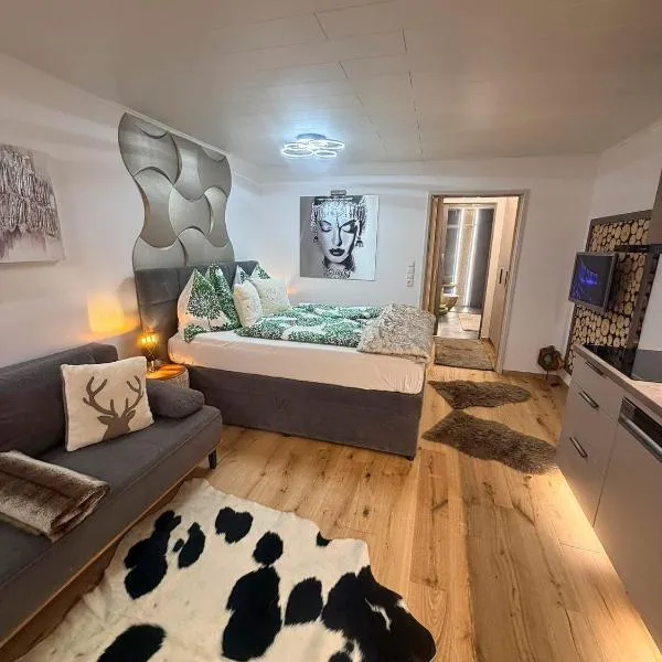 Emerald Alpine Apartment Seefeld, hotel Seefeld in Tirolban