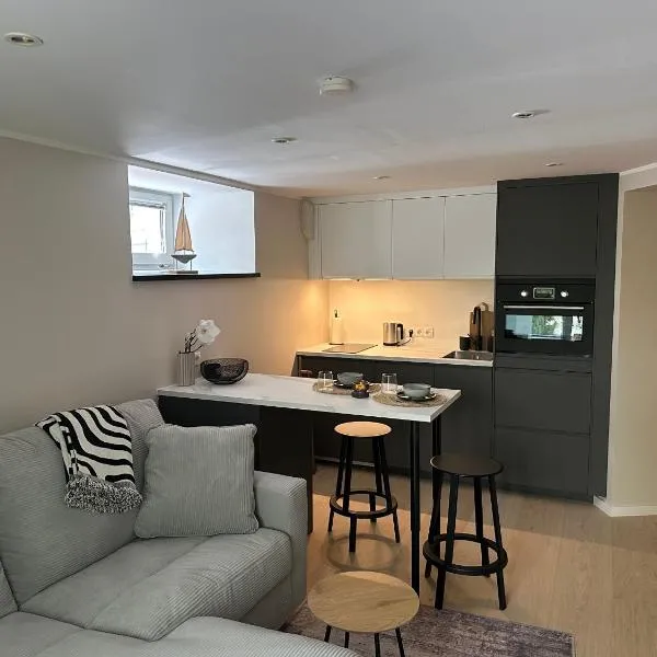Cozy apartment in Kadriorg, hotell Tallinnas
