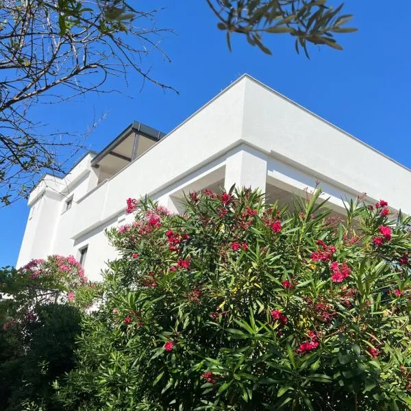 Vista Mare, ξενοδοχείο σε Vir