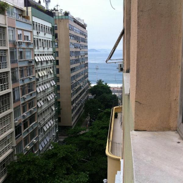 Cozy Flat in Copacabana - 2-Min walk to Beach