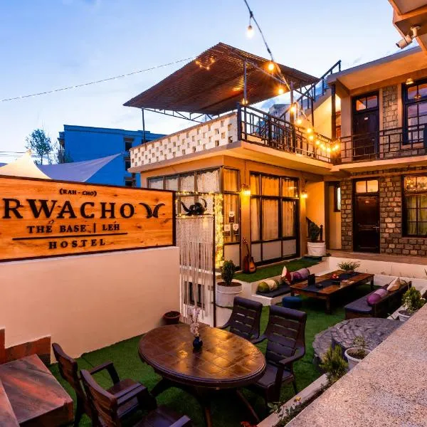 RWACHO Hostel, hôtel à Leh