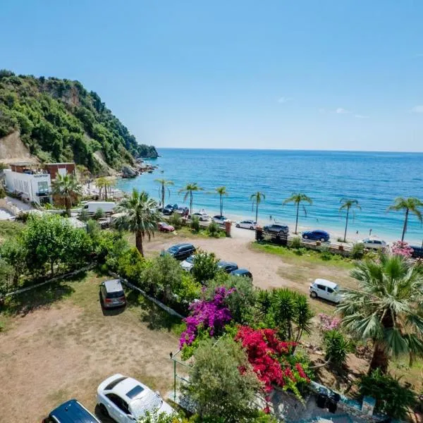 Blue Stay Boutique Hotel, hotel in Himare