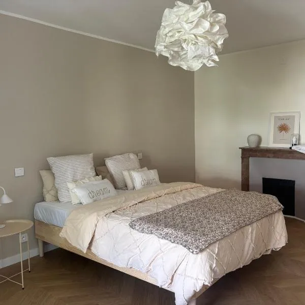 Chez Hélène, hotel v destinaci Dole