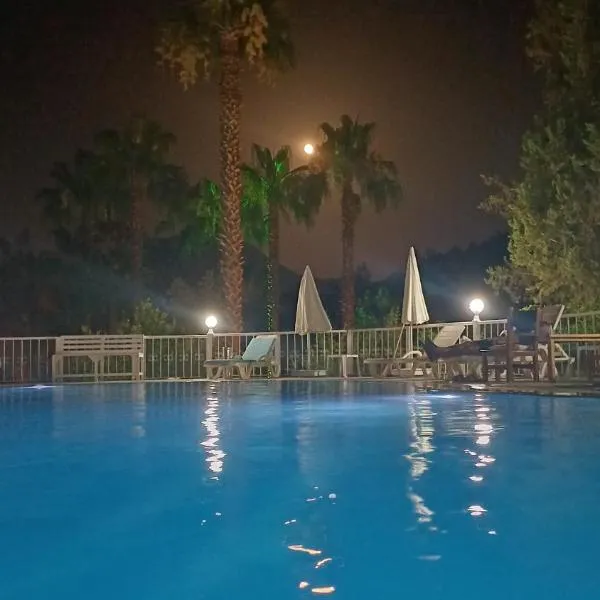 Angels Garden Hotel, viešbutis mieste Olimpas