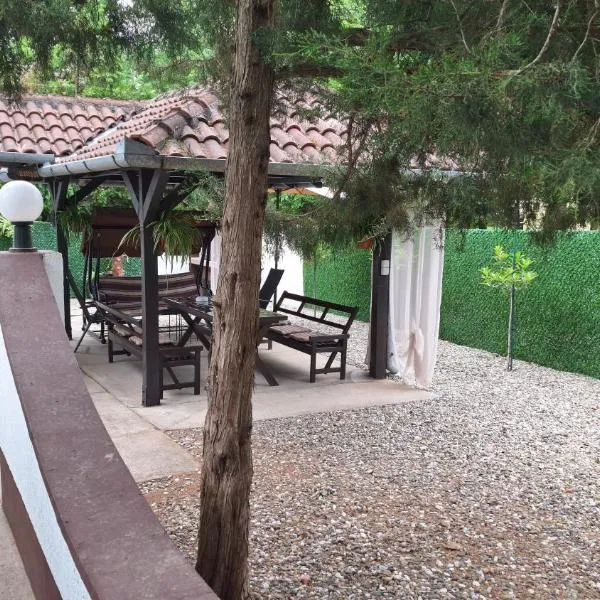Palić Libero Apartman, מלון בפאליץ'