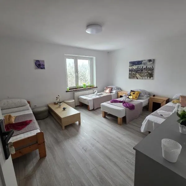 Ночлеги - Pokoi – hotel w mieście Tarnowo Podgórne