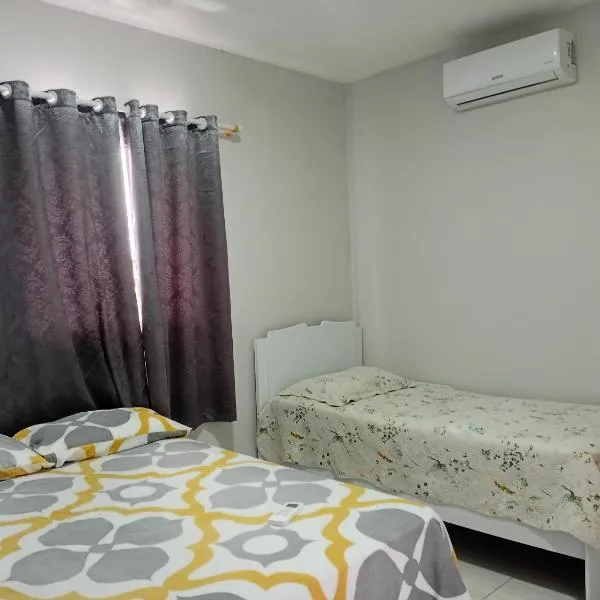 바나네이라스에 위치한 호텔 Casa espaçosa churrasqueira Wi-Fi há 2km do centro