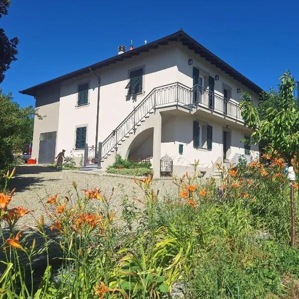 Carlo Alberto B&B, hotel v mestu Gavi