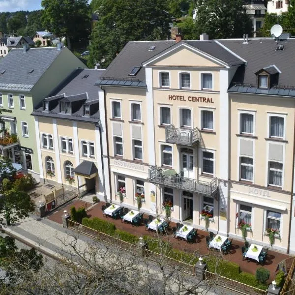 Hotel Central, hotel in Hohenberg an der Eger