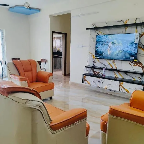 Vaibhav Grand Home Stay, hotel di Tirupati