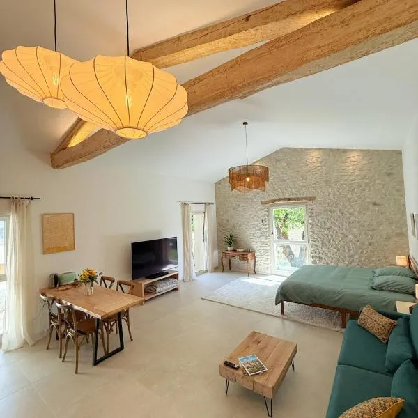 Le Loft des Colibris, hotel Mirabel-et-Blacons városában