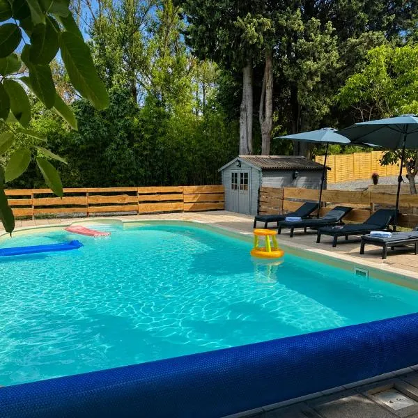 La parenthèse Relax Gite avec Spa Privatif Proche de Carcassonne, hotel v destinaci Trèbes