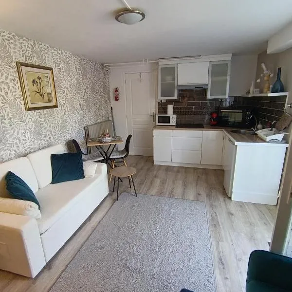The apartment, hotel v mestu Saint-Rabier