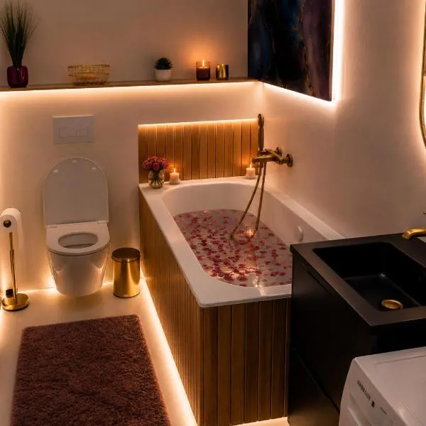 Apartament Cień Wiatru z wanna i widokiem na jezioro, viešbutis mieste Chažykovai
