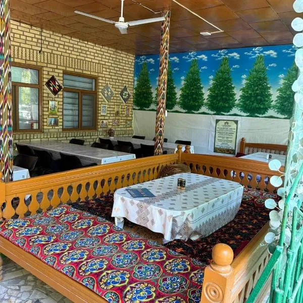 Central Park Hostel, hotel in Khiva