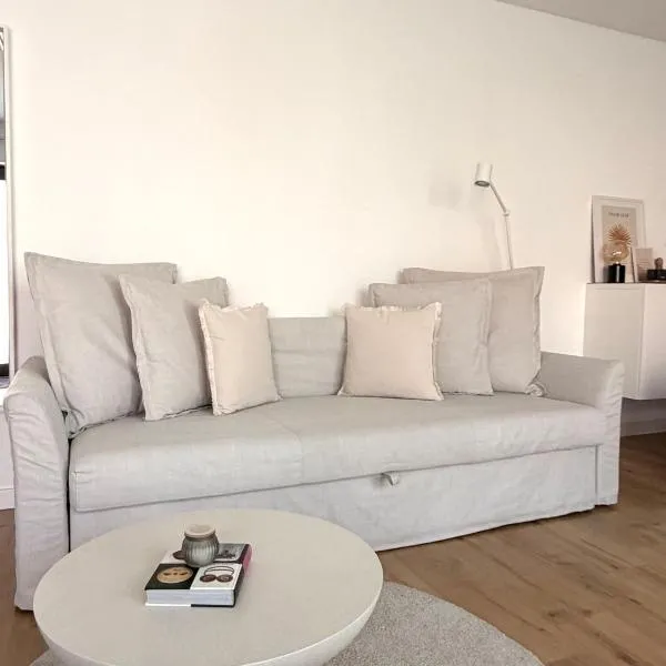 Luxury Apartment Vorstetten Modern Zentral, hotel i Vörstetten