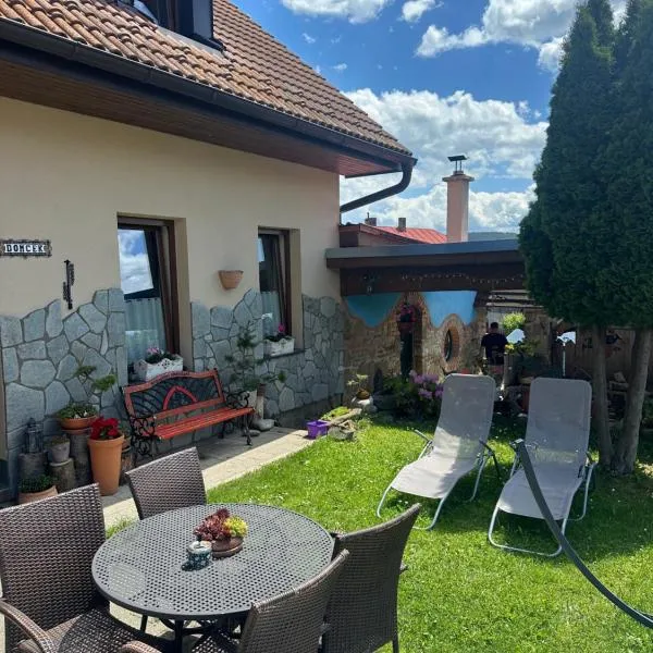 Privát Migáč, hotel u gradu 'Vrbov'