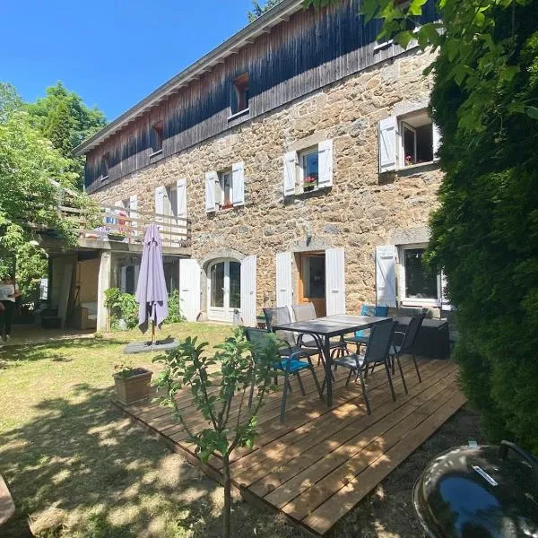Viesnīca Gîte D'Âme Nature pilsētā Rochepaule