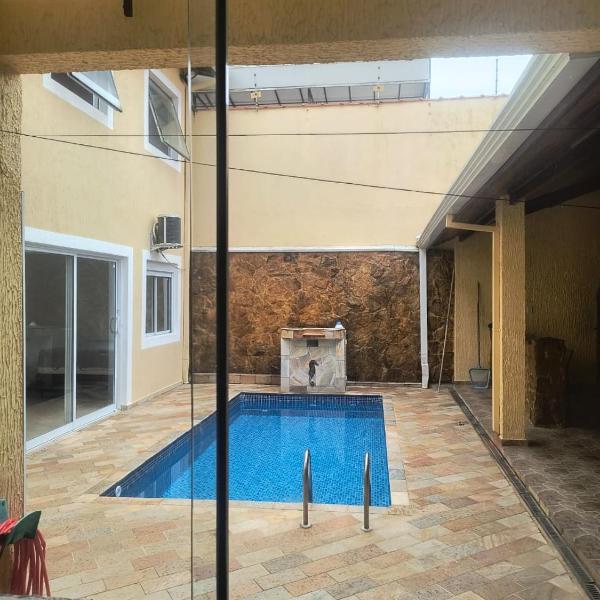 Tranquilidade e conforto pra família e amigos casa 4 quartos