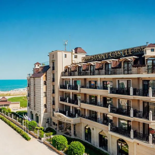 Sunny Castle Hotel - All Inclusive, Beach and Free parking, hotel v mestu Kranevo