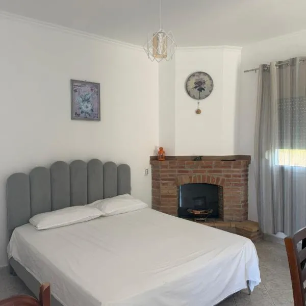 Lalëz Villa Hoxha, hotel a Fushë-Draç