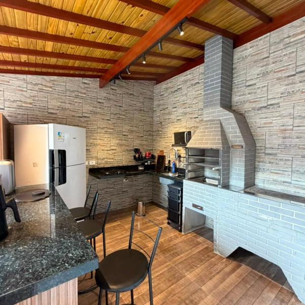 Casa da Pathy - Suítes Privativas a 200m da Enseada e 500m da Santa Rita - Foto 4