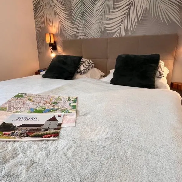 Malu Apartman, готель у місті Шарвар