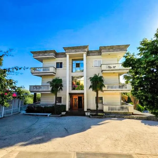 Sunrise Apartments Drymades, хотел в Дерми