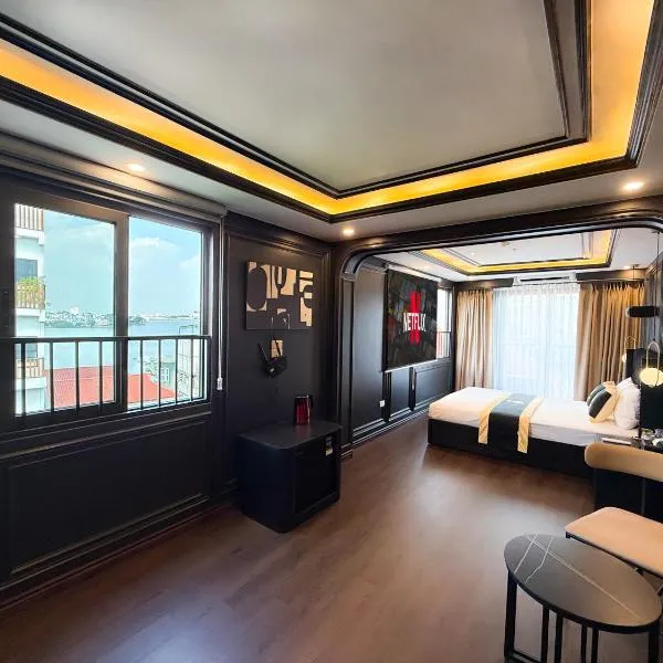 Star Night West Lake Premium Hotel, hotel di Hanoi