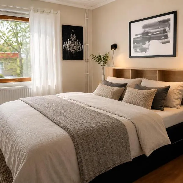 Maalaistalo maatilamiljöössä, hotel di Haapavesi