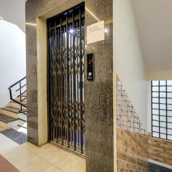Hotel O Riyansh Palace