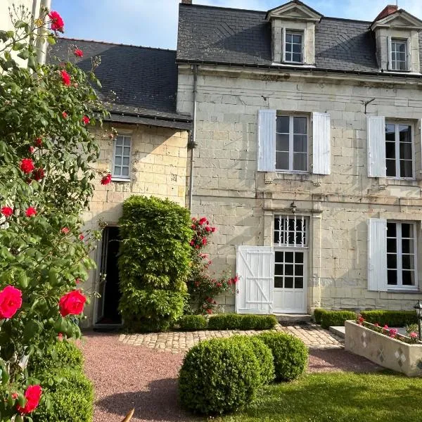 Maison D'hôtes Saint-Gildas, hotel u gradu 'Beaufort-en-Vallée'