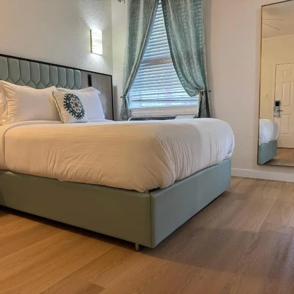 Athens Hotel & Suites, hotel in Houston