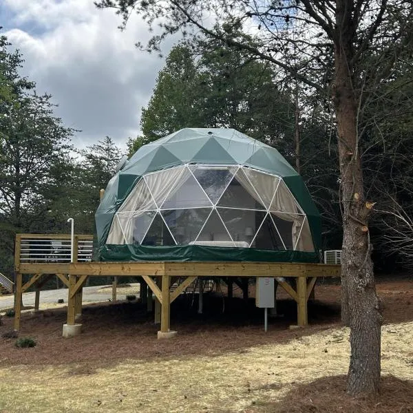 Pilot Mountain Glamping Resort, khách sạn ở Pinnacle