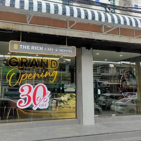 The Rich Cafe & Hostel, hotel a Pattaya (Sud)